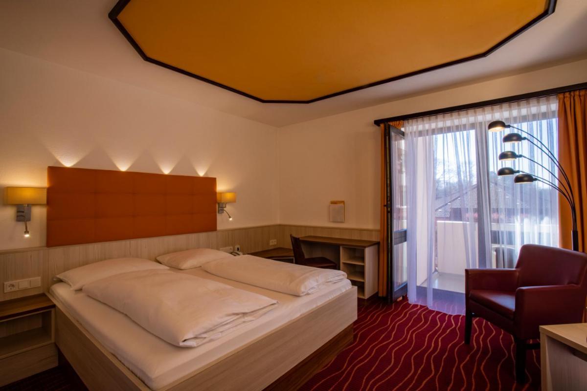 Hotel Am Kurpark Bad Hersfeld Exterior foto