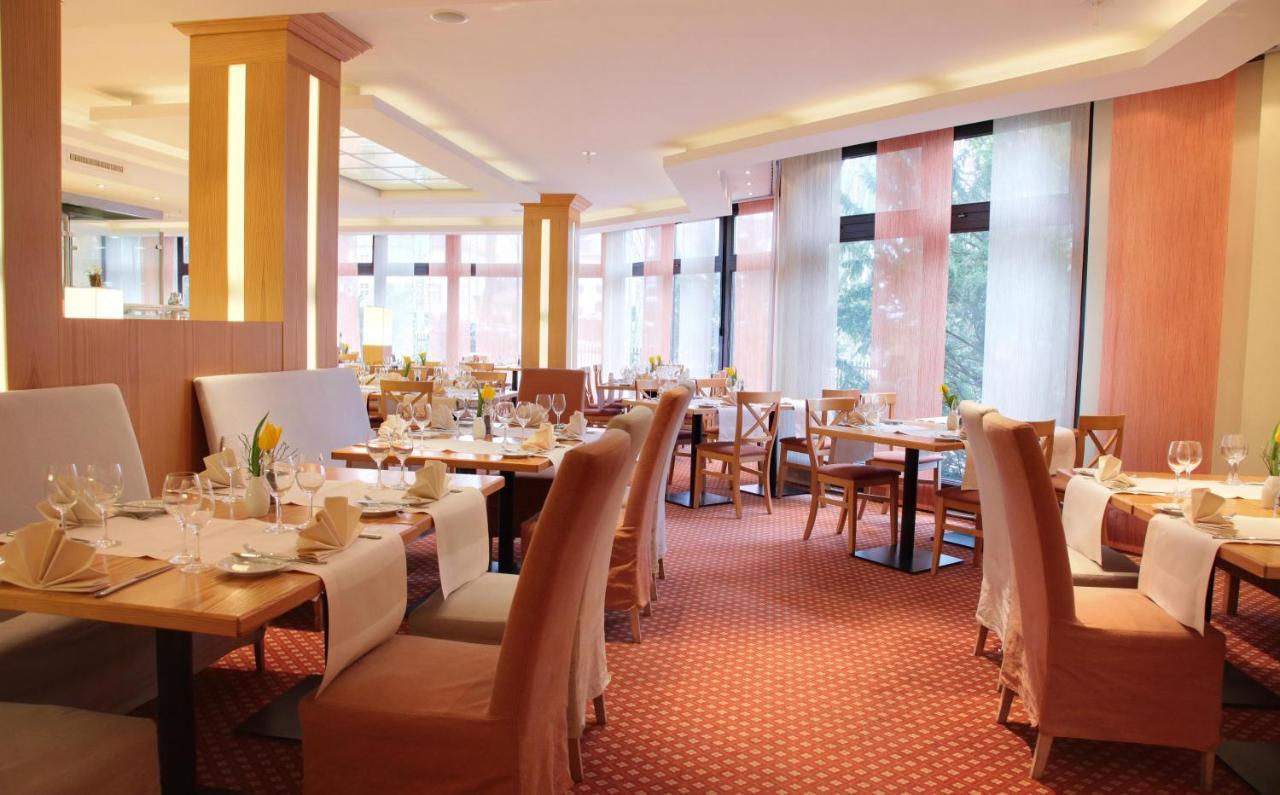 Hotel Am Kurpark Bad Hersfeld Exterior foto